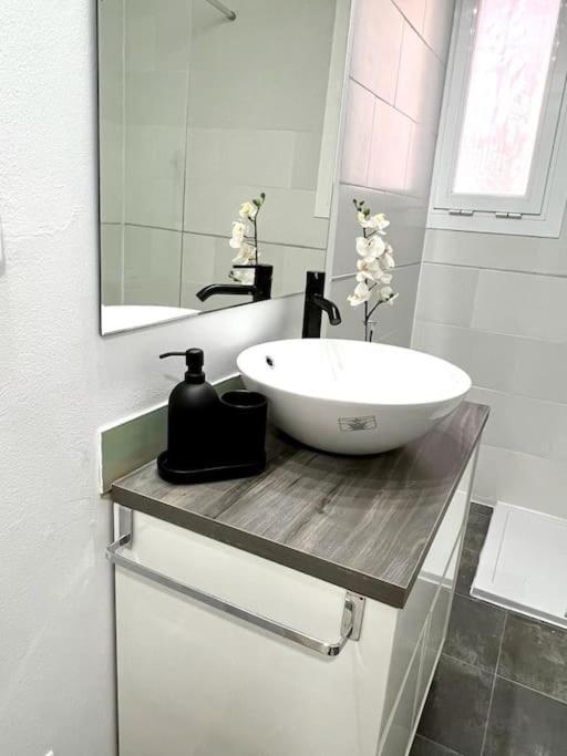 Comodo Y Acogedor Apartamento Apartment มาดริด ภายนอก รูปภาพ